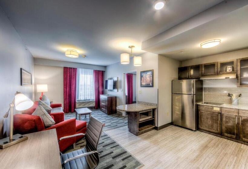 身障者適用キングサイズベッドルーム, Staybridge Suites   University Area Osu, An Ihg