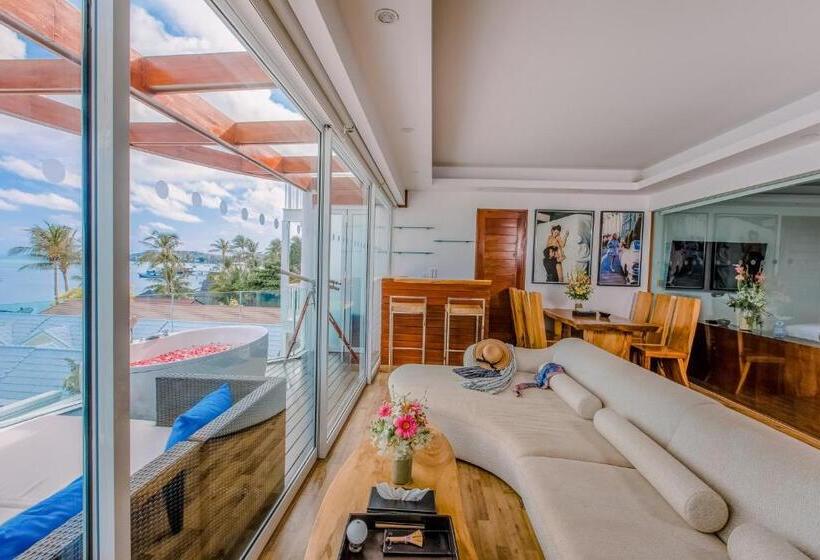 펜트하우스 스위트, The Privilege Hotel Ezra Beach Club