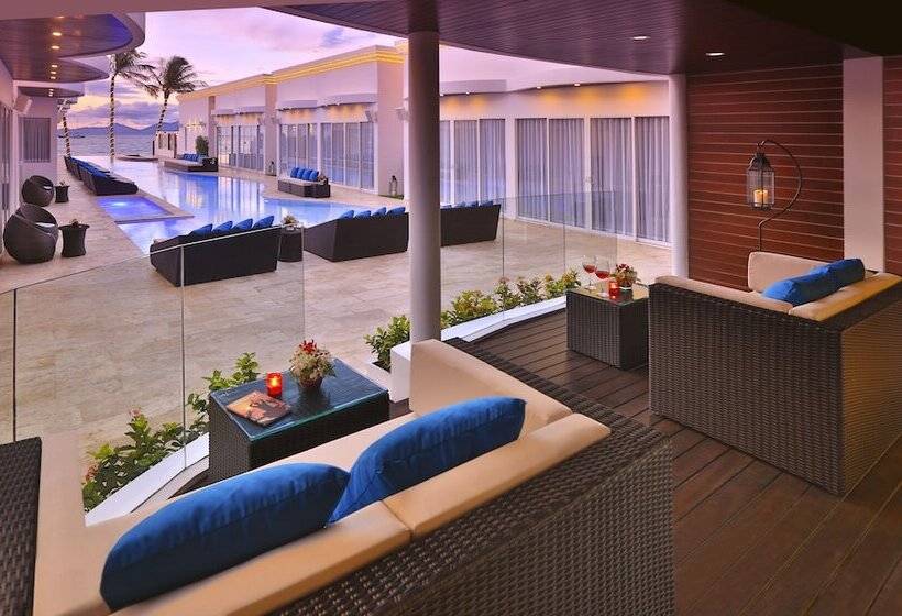 디럭스 룸 바다 전망, The Privilege Hotel Ezra Beach Club