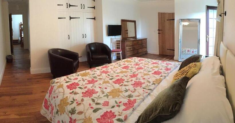 Семейный Номер, Old Selden Farm B&b