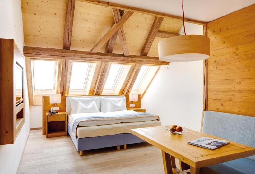 سوییت, Friedheim