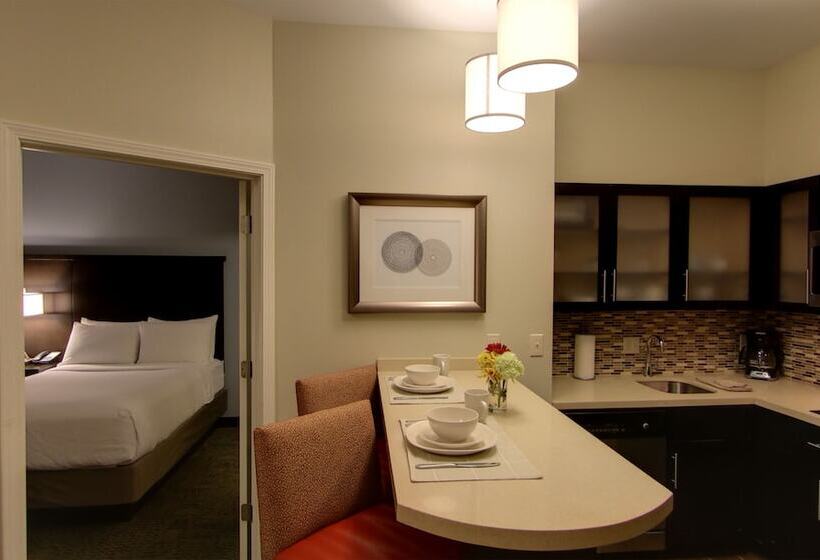 Люкс Адаптированный для Инвалидов, Staybridge Suites Ann Arbor   Research Parkway, An Ihg