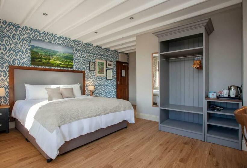 Номер Superior, The Woodborough Inn