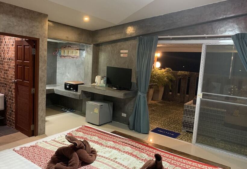 Family Suite, Saikaew Boutique