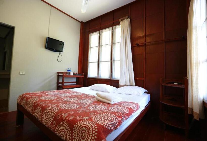 Номер Стандарт Вид на Сад, Tubtim Resort