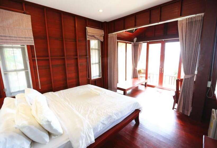 Полулюкс Вид на Море, Tubtim Resort