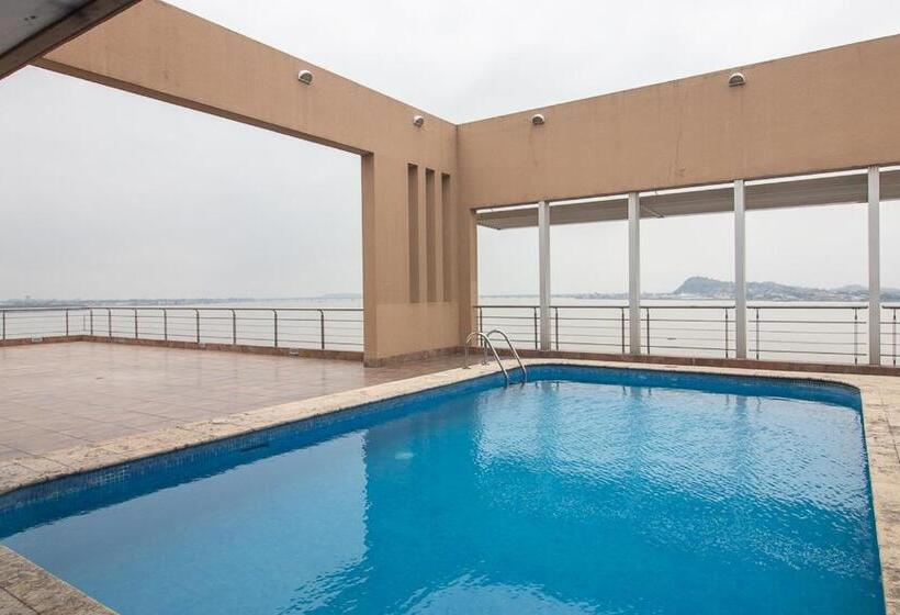 Апартаменты 3 Спальни, 200 M2   Puerto Santa Ana   3 Habitaciones