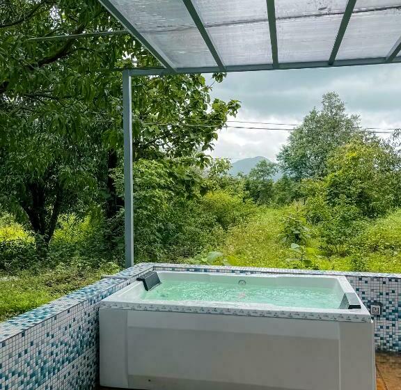 Номер Стандарт, Teak Resort Karjat