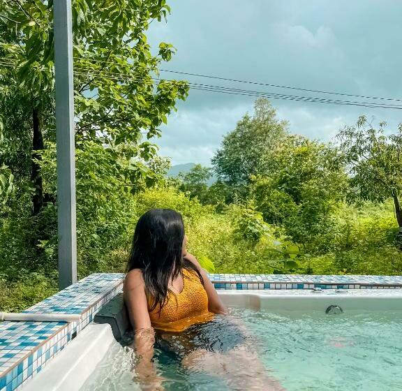 Номер Стандарт, Teak Resort Karjat