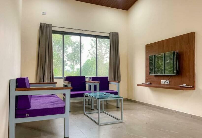 Люкс 2 Спальни, Teak Resort Karjat