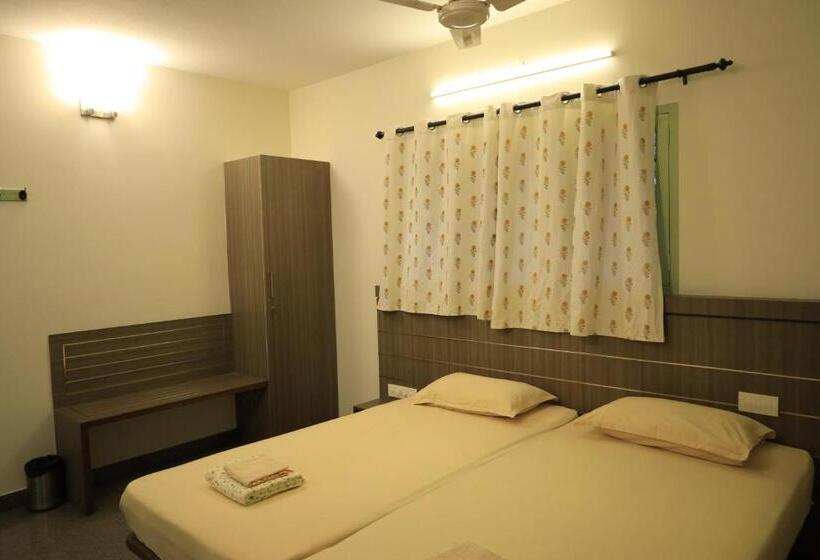 Номер Deluxe, Transit Nest   Near Madurai Airport