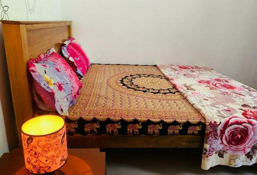 Номер Стандарт, Indusara Villa Bentota