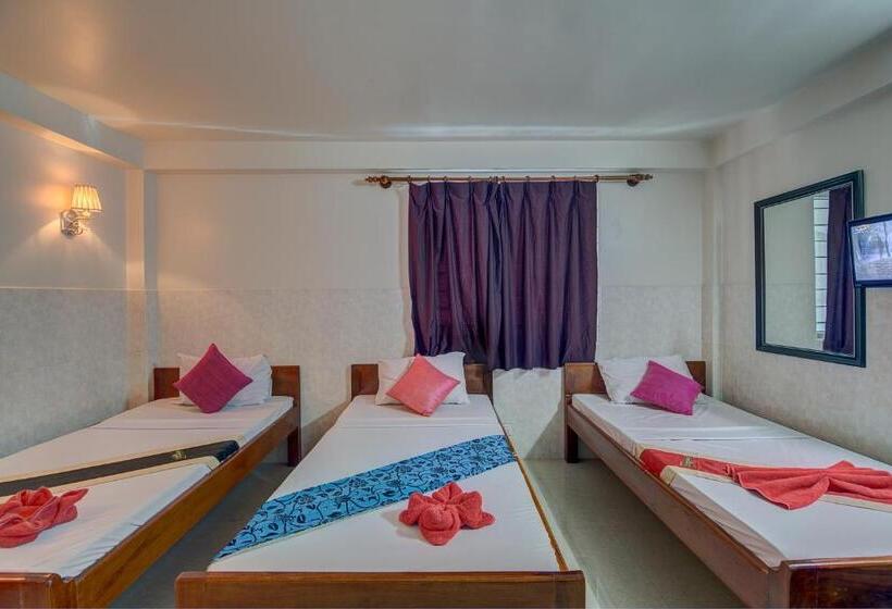 スタンダードトリプルルーム, Siem Reap Pub Hostel