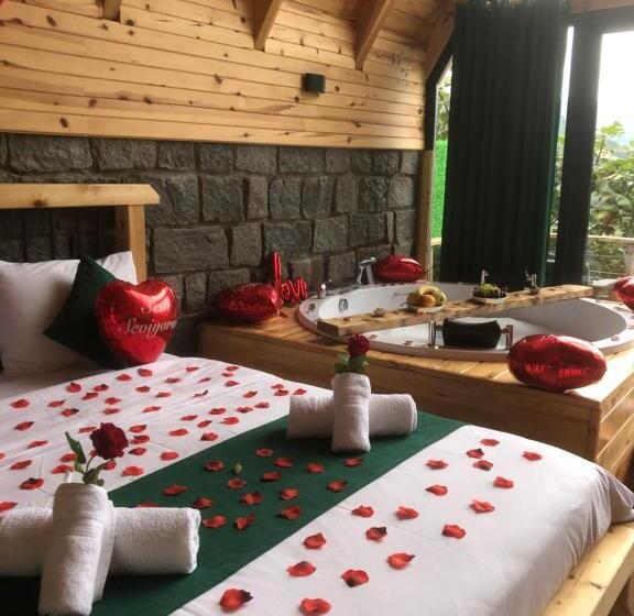 Стандартный Номер Кровать Кинг, şeni Bungalow