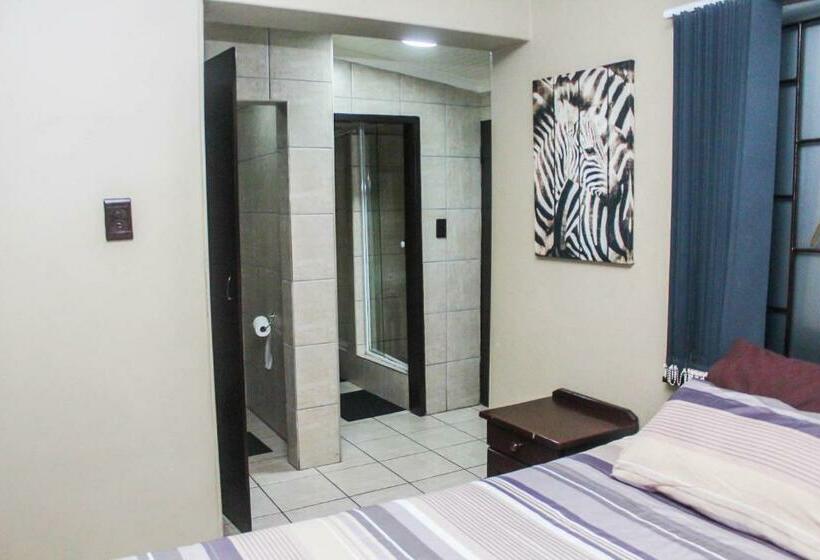 Номер Economy, Philile Guest House