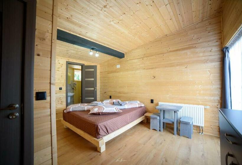 Номер Стандарт с Балконом, Cabana Din Vale Arieseni Apuseni