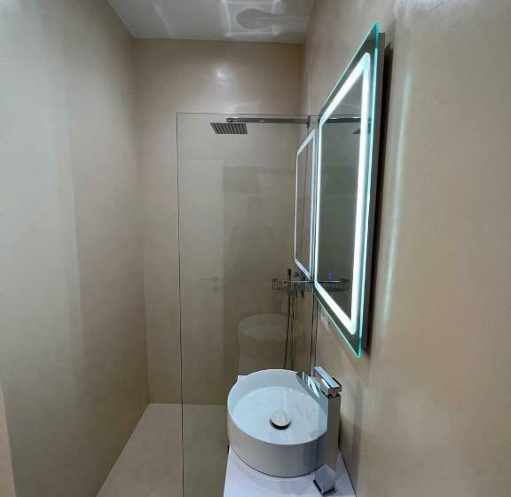 اتاق استاندارد با چشم‌انداز, Mare Rooms Vlore