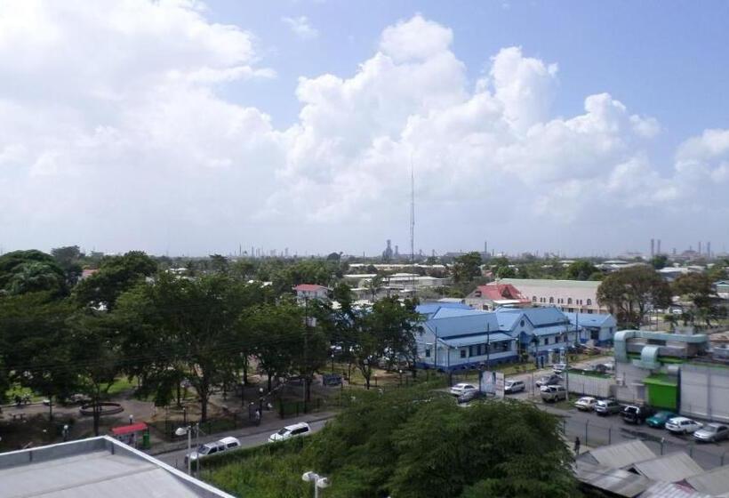 اتاق لوکس, Metro Hotel Couva