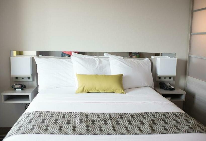 Номер Стандарт, Microtel Inn & Suites By Wyndham West Fargo Near Medical Center