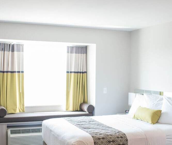 Номер Стандарт Адаптированный для Инвалидов, Microtel Inn & Suites By Wyndham West Fargo Near Medical Center