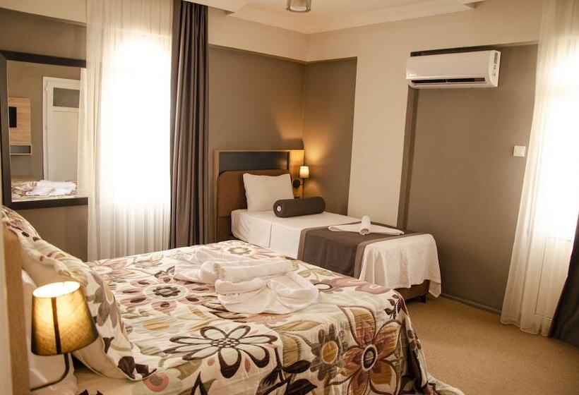 Трехместный Номер Deluxe, Ephesus Hera