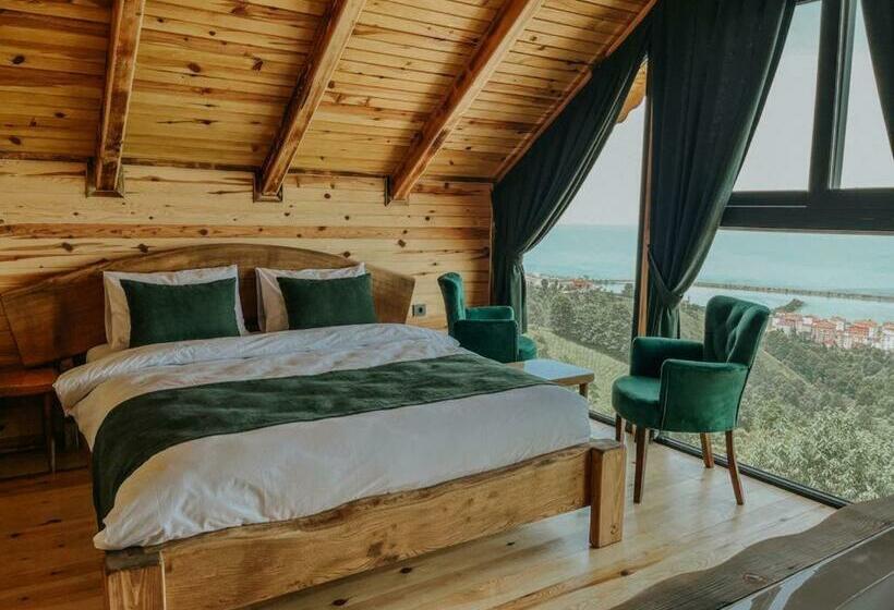 بانگلوی استاندارد, Mavera Suit Bungalow