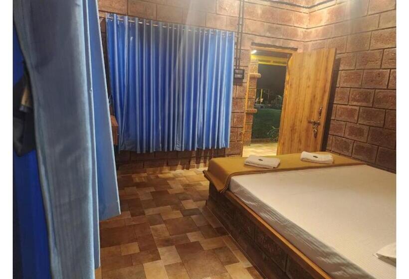 Семейный Номер, Neel Agro Tourism &resort