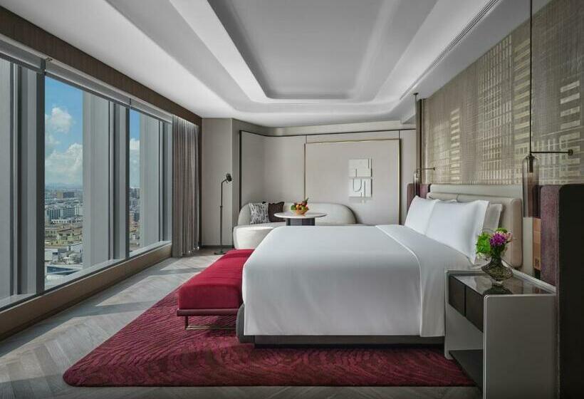 سوئیت جونیور با تخت بزرگ, Intercontinental Hotels Shenzhen Wecc, An Ihg