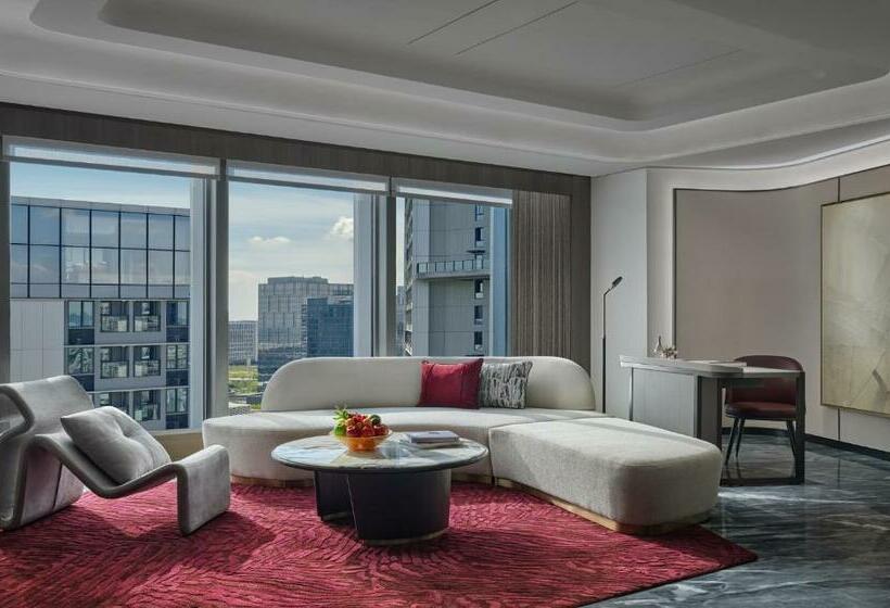 سوئیت با تخت بزرگ, Intercontinental Hotels Shenzhen Wecc, An Ihg