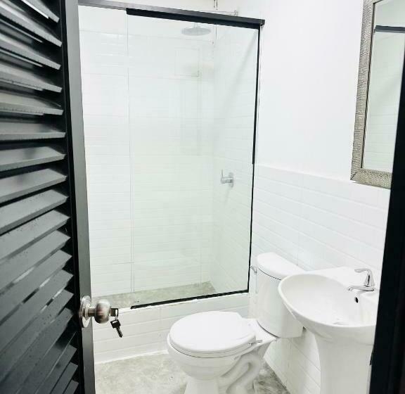 Трехместный Номер Комфорт, Ancestral Hostel Barranco