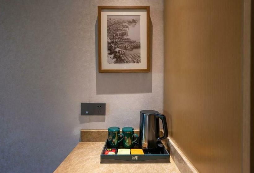 Номер Deluxe, True Go Hotel   Guangzhou International Conference Center Memorial Hall Subway Station