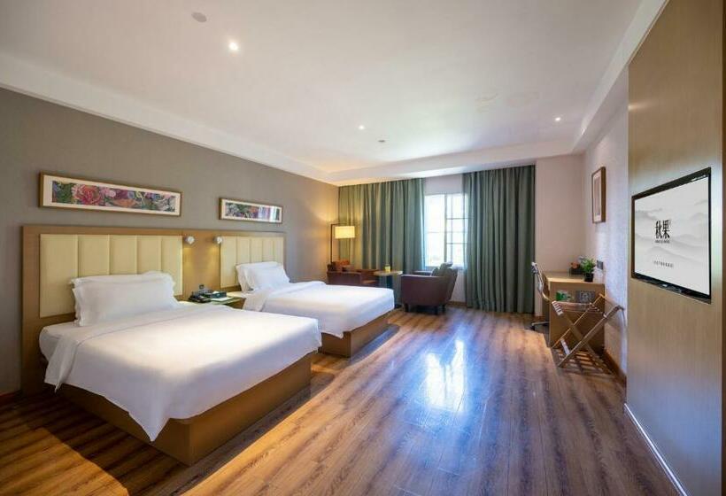 Номер Deluxe, True Go Hotel   Guangzhou International Conference Center Memorial Hall Subway Station