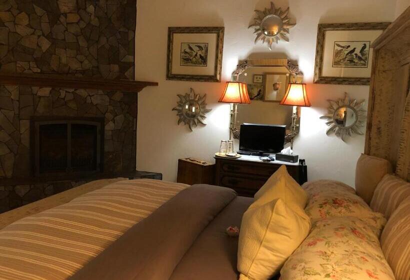 سوئیت با تخت بزرگ, Frederick William House