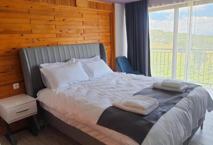 سوئیت با بالکن, La Vie En Rose Hotel By Sogutdagi Isparta