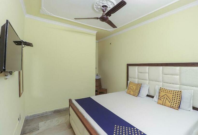 اتاق استاندارد سه نفره, Spot On 75384  Star Inn