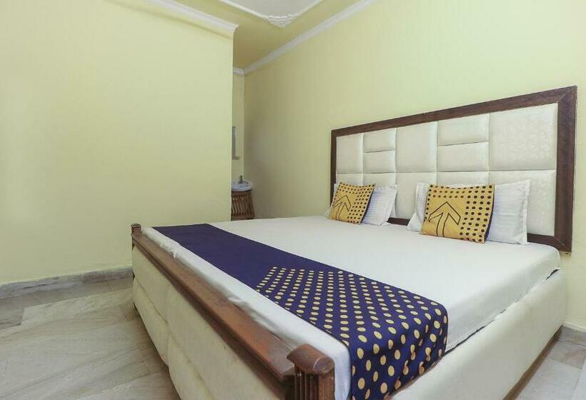 اتاق استاندارد سه نفره, Spot On 75384  Star Inn