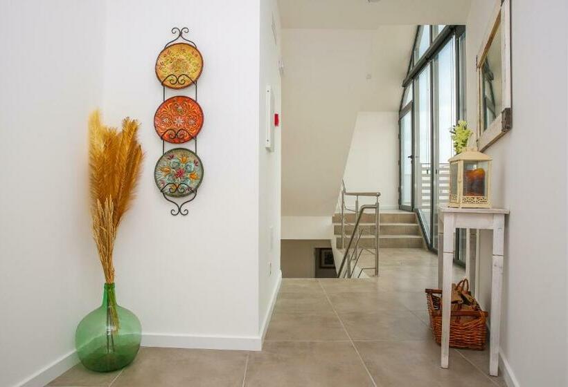 Люкс с Балконом, Pata Da Gaivota Boutique House