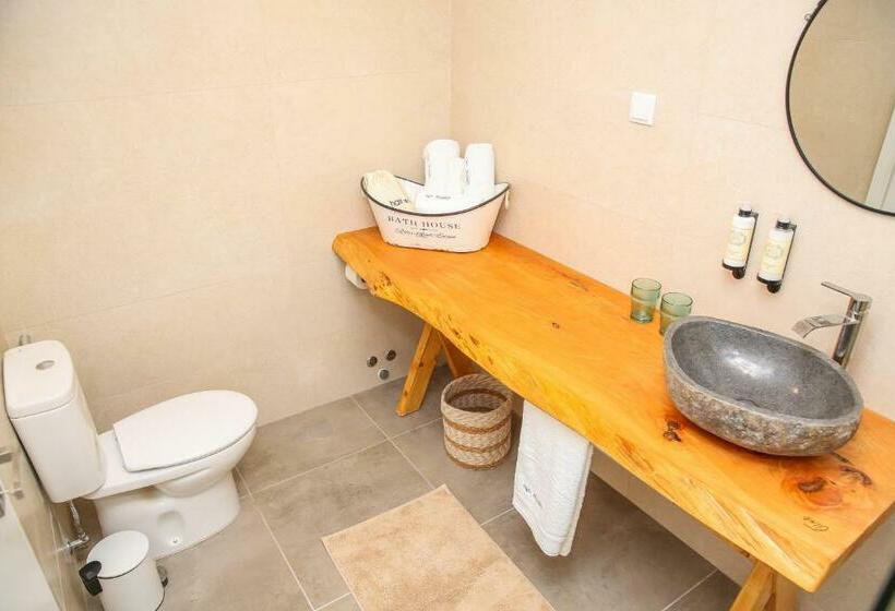 Люкс с Балконом, Pata Da Gaivota Boutique House