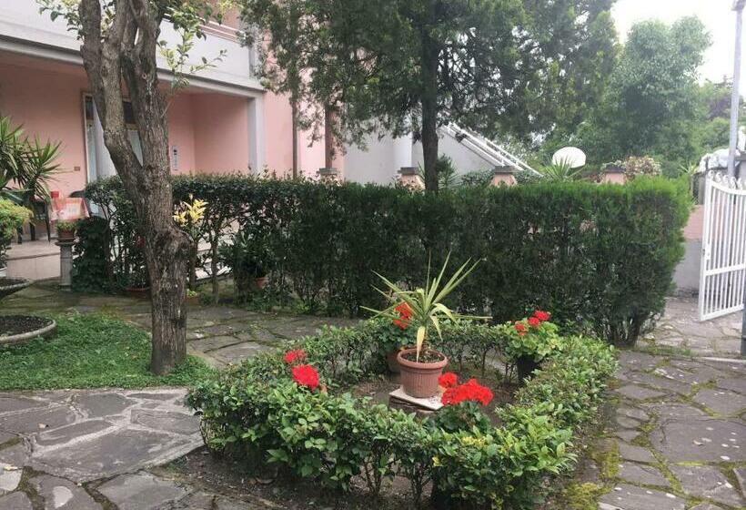 Апартаменты 1 Спальня, Appartamento Con Piscina E Tennis