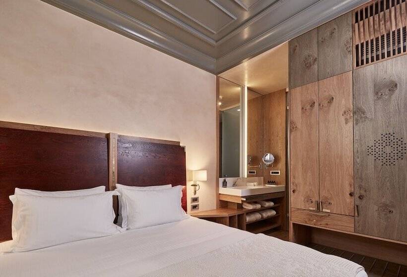 Quarto clássico, Domus Renier Boutique