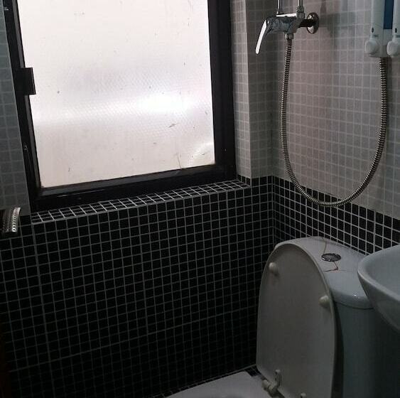 اتاق استاندارد, Cebu Hostel