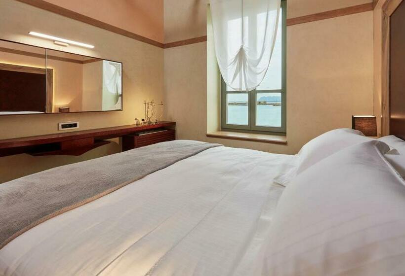 Classic Room, Domus Renier Boutique