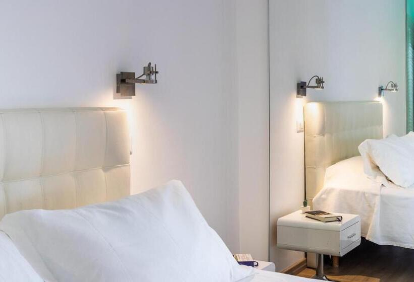 Полулюкс Вид на Море, Pantanello Rooms Avola
