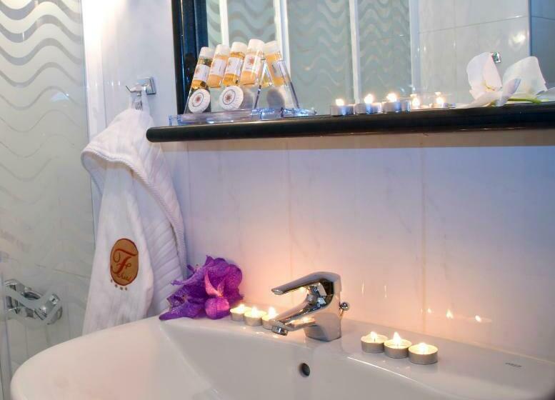 Трехместный Номер Deluxe, Flisvos Hotel Nafpaktos