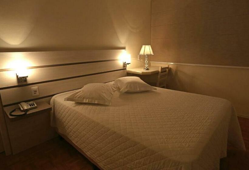 스탠다드 룸, Tri Hotel Xanxerê
