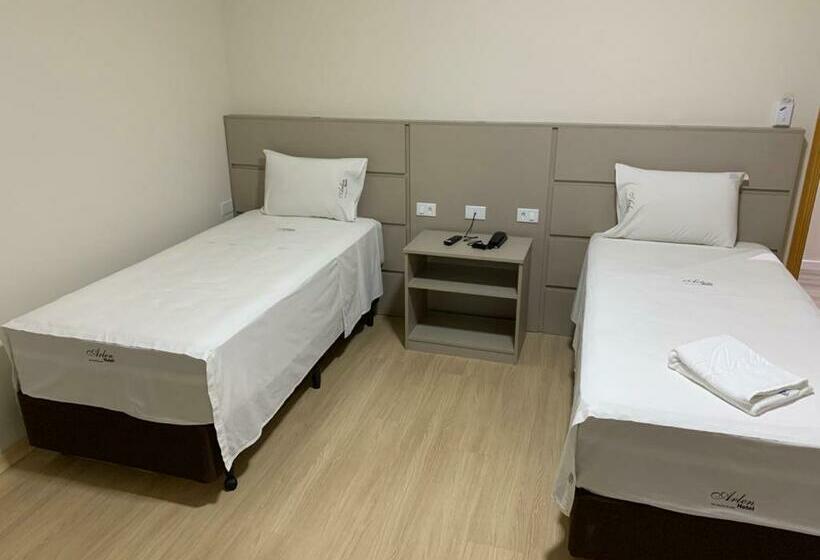 스탠다드 룸, Arlen