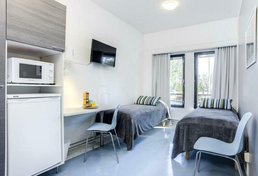 Трехместный Номер Стандарт Совместная Ванная, Forenom Hostel Vantaa Aviapolis