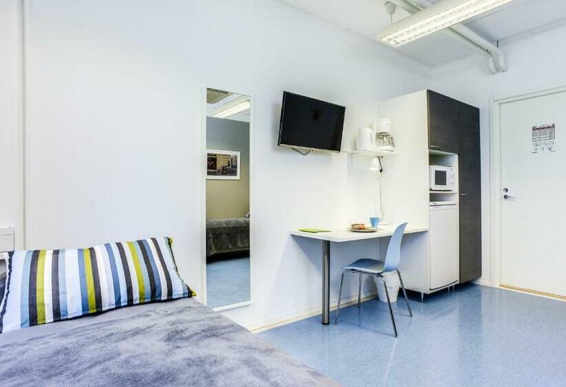 Номер Стандарт Совместная Ванная, Forenom Hostel Vantaa Aviapolis