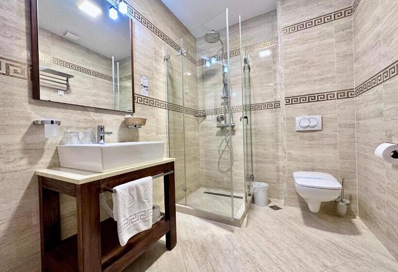 1 Bedroom Penthouse Apartment, Porto Sole