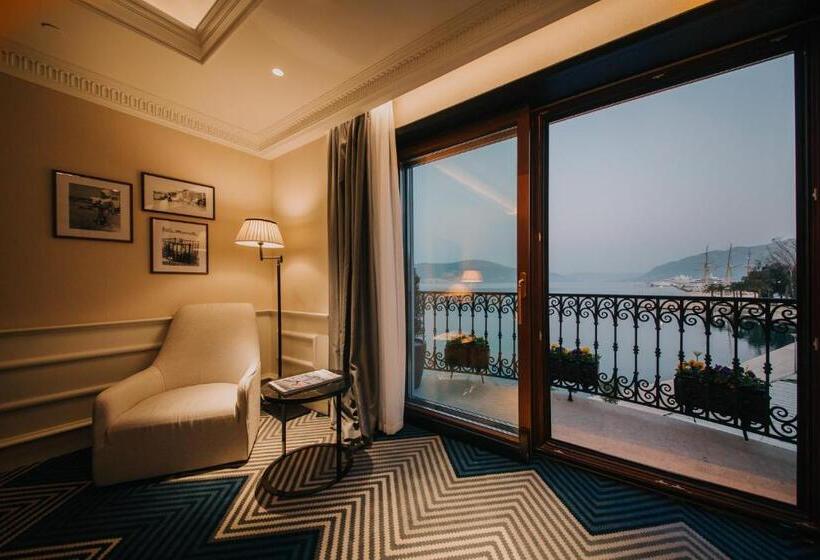اتاق لوکس با چشم‌انداز دریا, Boutique Hotel La Roche